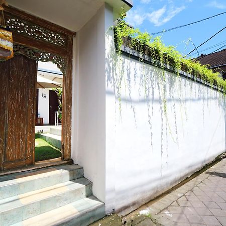 Ken Ken Guest House Seminyak  Luaran gambar